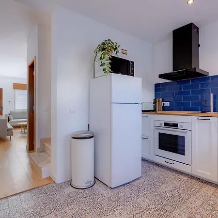 Townhouse With Stunning Sea Views And Terrace Ferienhaus Lagos