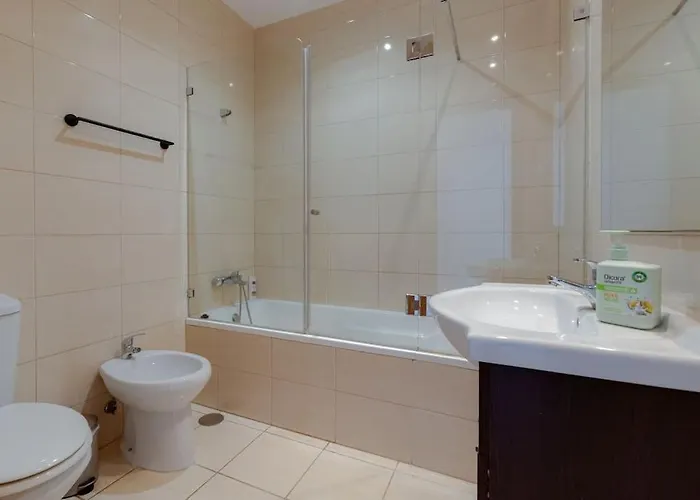 Townhouse With Stunning Sea Views And Terrace * 라고스