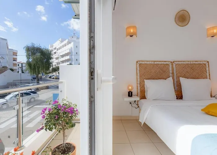 Townhouse With Stunning Sea Views And Terrace * 라고스
